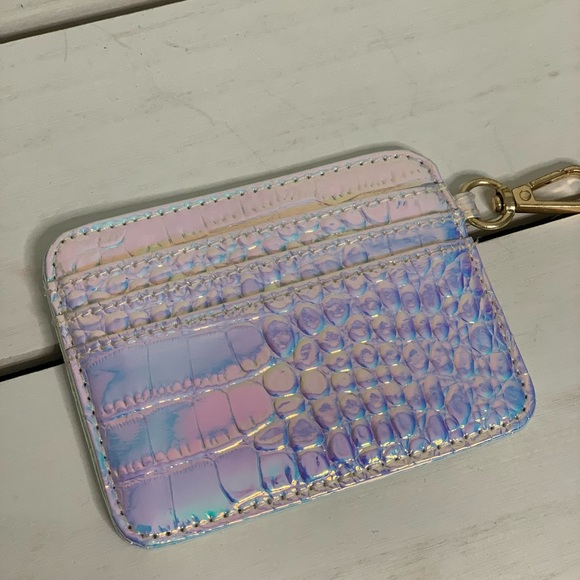💥Office Purge: 🧜🏻‍♀️Iridescent Faux Croc Print Wallet👛 - Picture 2 of 3